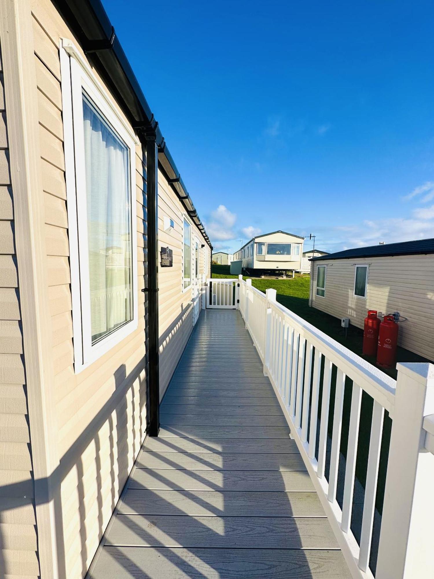 The Hideaway Villa Scarborough Exterior photo