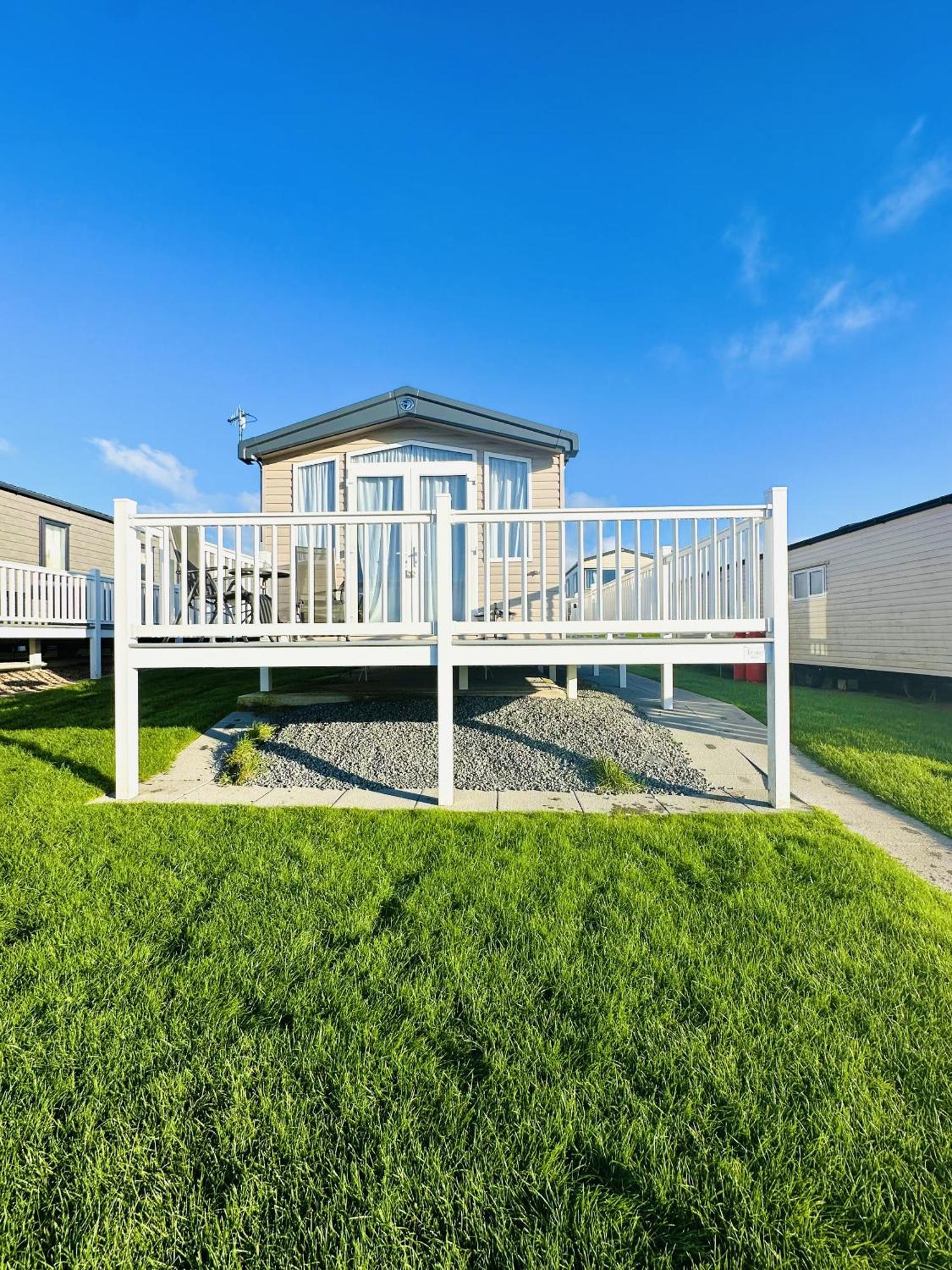 The Hideaway Villa Scarborough Exterior photo